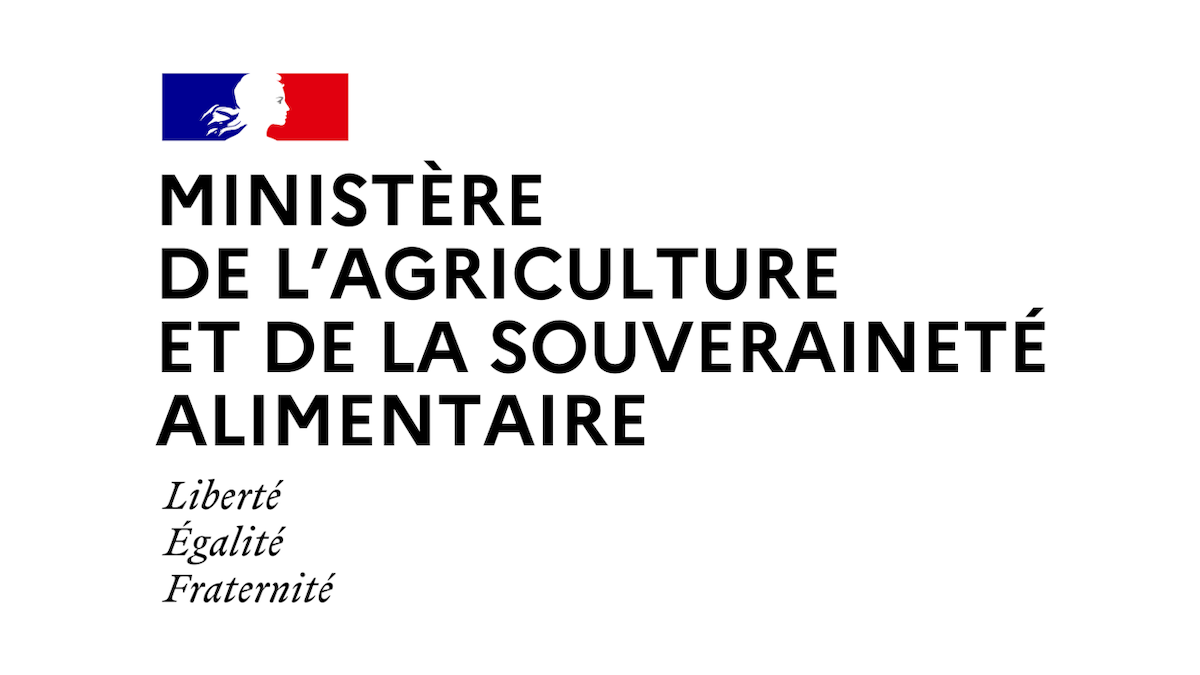 « Plan Lait cru » : la ministre de l’Agriculture répond