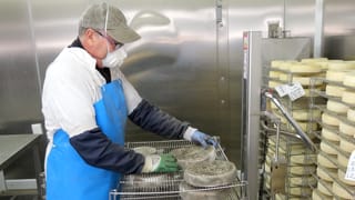 Brosser sans se courber